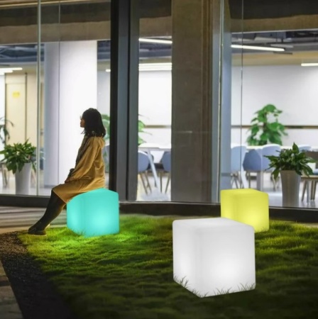 Светильник Куб 15 питание от сети 220В, RGB